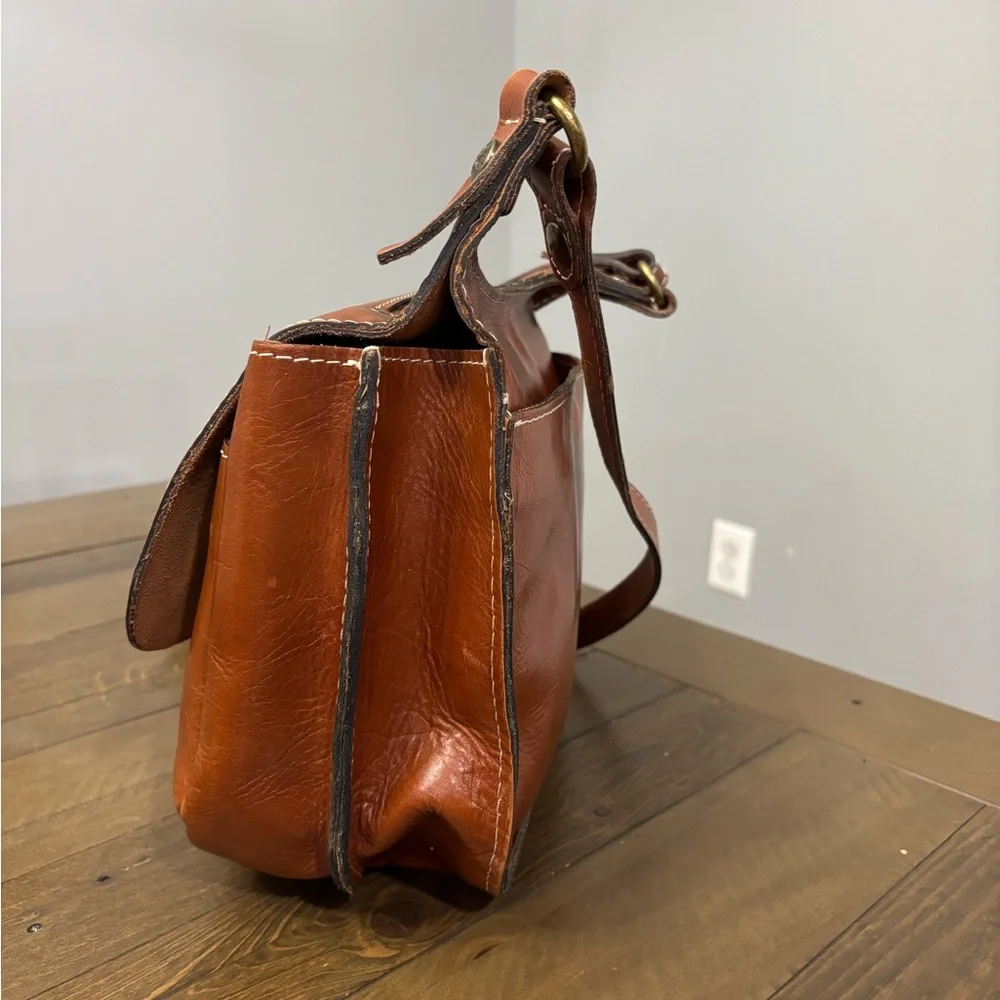 Patricia Nash London Saddle Bag